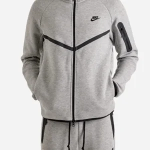 Nicolás Maduro Nike Tech Fleece Suit